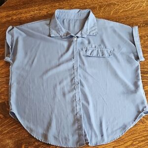 Light Blue Women's Short Sleeve Button-Front Blouse